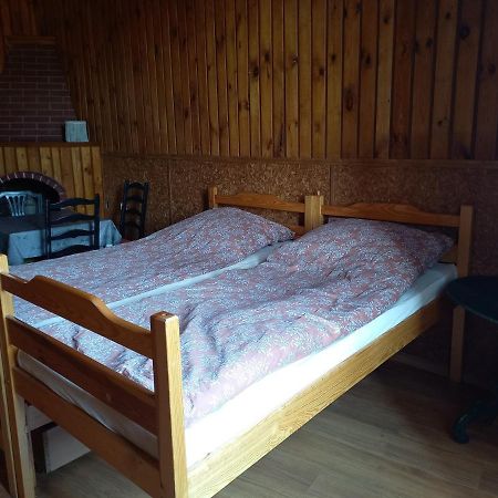 Pokoj 4 Osobowy W Centrum Gdanska Z Aneksem Kuchennym Rooms To Let Exterior foto