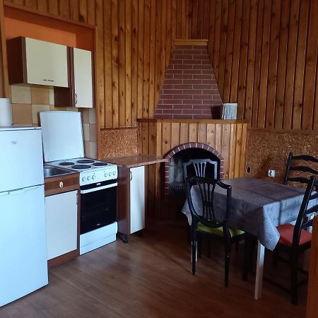 Pokoj 4 Osobowy W Centrum Gdanska Z Aneksem Kuchennym Rooms To Let Exterior foto